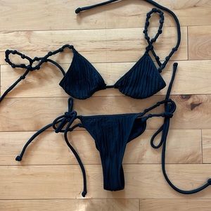 Devon Windsor Tie Bikini in Black